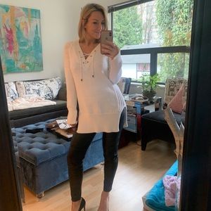 Beautiful white Italian yarn cable knit sweater